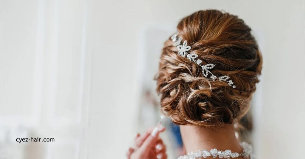 アクセントを加えるヘアアレンジ技法