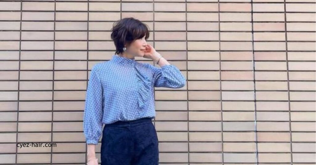 50代に似合うショートヘアスタイルの選び方と最新トレンド 9 ショートヘアに合わせたいファッションアイデア