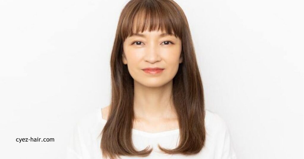 40代におすすめのロングヘアスタイル|顔型・髪質別アレンジ&ケアガイド 9 ヘアケアとスタイリングのポイント (2)