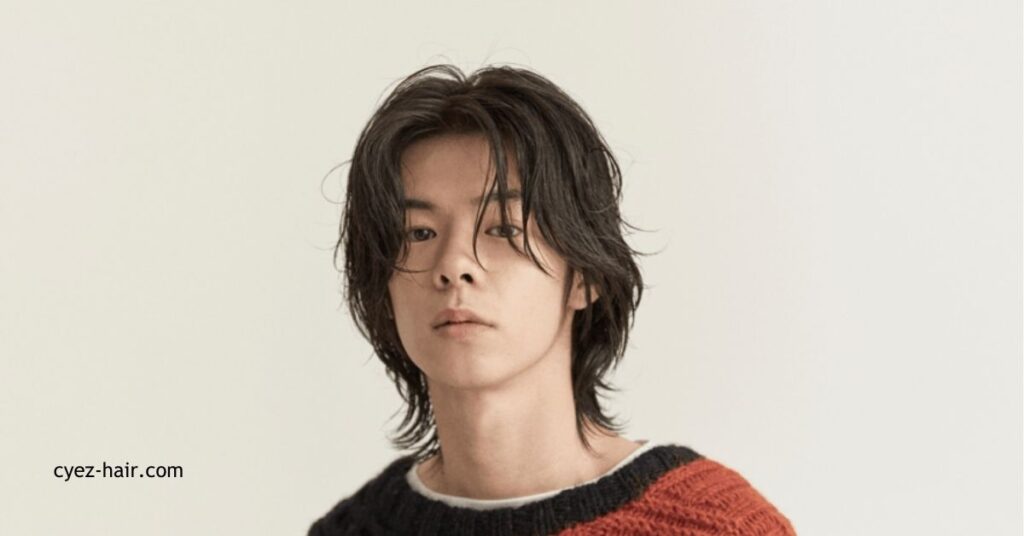 2025年春夏・秋冬対応!メンズ最新ヘアスタイル完全ガイド 2 ミディアム長のスタイリング